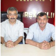 DÜN İSTİFA EDEN MHP LİLER GERİ DÖNDÜ!