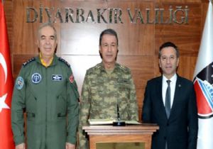 Hulusi Akar, Diyarbar a Sürpriz Ziyaret