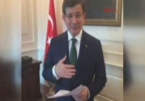 Davutoğlu Facebook ta Canlı Canlı!