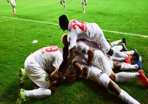 Antalya da Fener e Şok 4-2