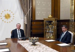 Sosyal Medya  Saray Azli ni Konuşuyor