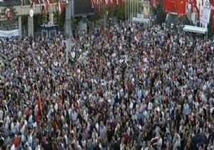 Tarık Akan Gözyaşlarıyla Uğurlandı