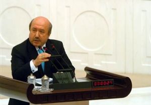  Kemal Unakıtan Hayatını Kaybetti
