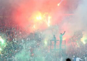 Kupa Finalinde Tribünler Karıştı