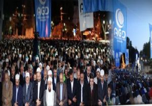 Ayasofya Önünde Fetih Namazı!