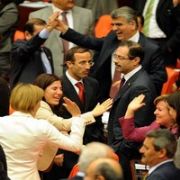 AK PARTİ Lİ VEKİLLERİN  BÜYÜK COŞKUSU