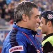 ARDA DAN ERSUN YANAL A DESTEK