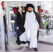 IRAKLI Şİİ LİDER SADR, İSTANBUL DAN DÜNYAYA MESAJ YOLLADI