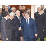  YARGI YA BASKI KAOS YARATIR 