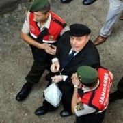 ÜZMEZ DE ERBAKAN AFFI NDAN FAYDALANACAK MI?