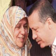 ERDOĞAN DAN ANNELER GÜNÜ KUTLAMASI