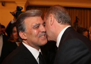ERDOĞAN DAN GÜL E ŞEREF MADALYASI!