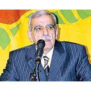  AHMET TÜRK SOYADINI DEĞİŞTİRSİN 
