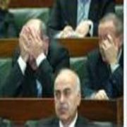 AĞLAYAN ERKEKLERİN SAYISI ARTIYOR