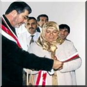 VEKİLİN ESKİ EŞİNİN  İNTİKAMI ACI OLDU!