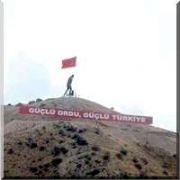 İŞTE KIŞLALARDAKİ YENİ SLOGAN !