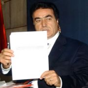CHP Lİ ATEŞ, YOLSUZLUK DOSYALARINI SON ANDA KURTARDI