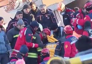 Elazığ’da 11 Saat Sonra Mucize! 