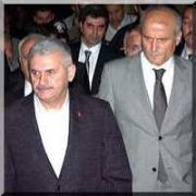 BAKANA 300 POLİSLİK YUMRUK ÖNLEMİ !