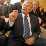 BAYKAL DAN FAZIL SAY A YANIT