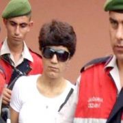 GÖRME ENGELLİ CANLI BOMBAYA 34 YIL
