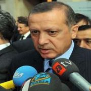 -GAZETELER, KÜRTÇE CAHİLİ ÇIKTI