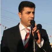  BİZİ YARGILAMAK İSTİYORLARSA ZORLA GÖTÜRMELERİ GEREK 