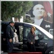 DTP Lİ VEKİL TERÖRİSTBAŞINDAN HABER GETİRDİ