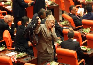CHP DE 12 YIL SONRA BİR İLK!