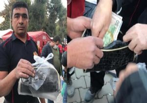 Enkazda Bulduğu Altınları Polise Verdi