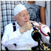 ERBAKAN DAN İLGİNÇ HAC YORUMU!
