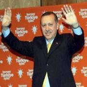 AKP TÜM İLLERDE ADAYLARINI BELİRLEDİ