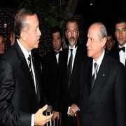 ERDOĞAN VE BAHÇELİ AKRABA MI?!