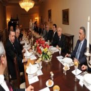 ERDOĞAN DAN ESKİ VE YENİ BAKANLARA YEMEK
