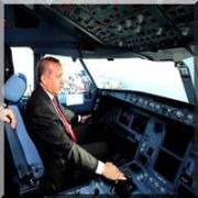 ERDOĞAN THY NA YENİ ALINAN UÇAKLARI İNCELEDİ!