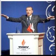 ERDOĞAN DAN AYDINLARA ELEŞTİRİ!