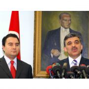 GÜL, ERDOĞAN IN CUMHURBAŞKANI TARİFİNİ BEĞENDİ