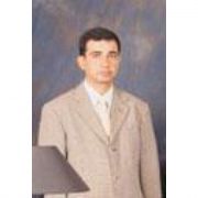 UÇAKTA YER BULAMADI HAYATTA KALDI