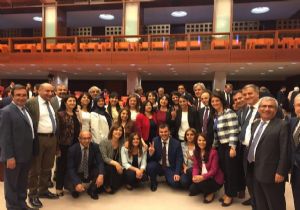 Gözler HDP Grubuna Çevrildi
