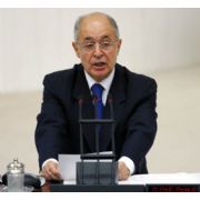 MECLİS, SEZER İ AYAKTA ALKIŞLARLA UĞURLADI