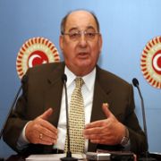 CHP DEN, ARINÇ VE ERGÜN E İSTİFA ÇAĞRISI