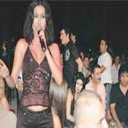 ESKİ KARISINA  TANGA GİYSEYDİ DAHA İYİYDİ  DEDİ DÖVDÜ