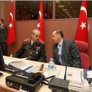 MGK DAN ÖNEMLİ MESAJLAR