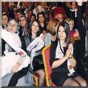 BAHÇELİ YE 1.KADIN KURULTAYINDA  KADIN İLGİSİ