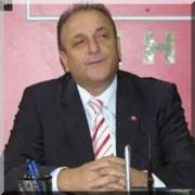  BAŞBAKAN KÜSÜP OTELE DEĞİL TÜRKİYE YE DÖNMELİYDİ 