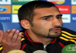 ÜMİT KARAN   ÇANTADAN   YIRTTI !