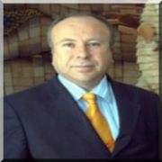 SAHTE DOKTORAYLA TÜM KAPILARI AÇTI!