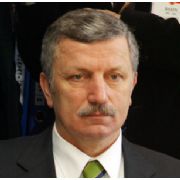 BAKANIN SİGARA YA BAĞIMLILIK YAPICI MADDE ENJEKTE İSYANI