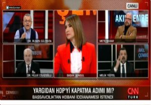 CNNTÜRK te  Cahil  Kavgası