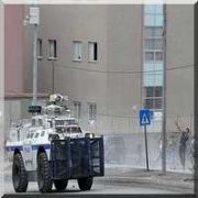 HAKKARİ DE EŞ ZAMANLI SALDIRILAR